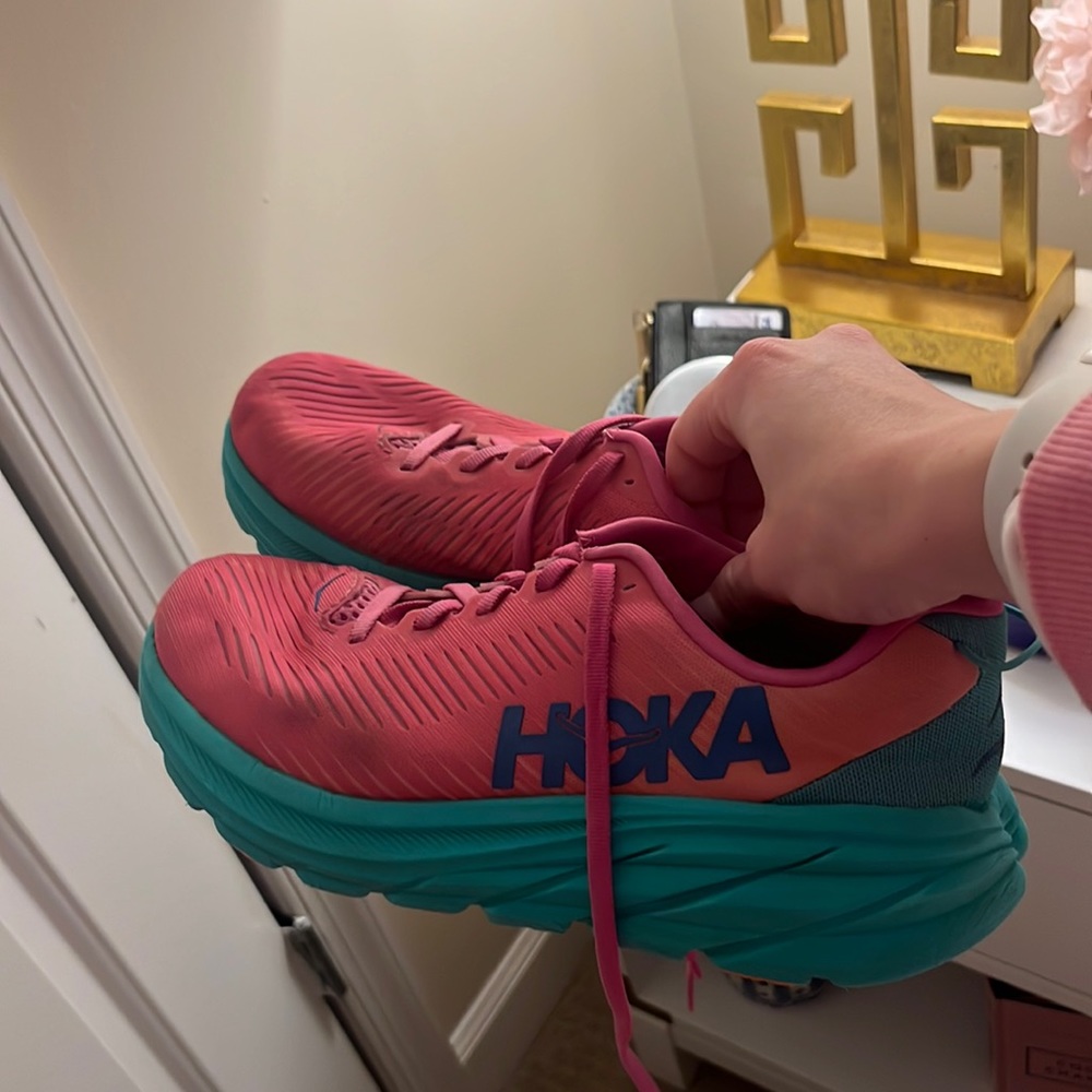 Hoka shoes